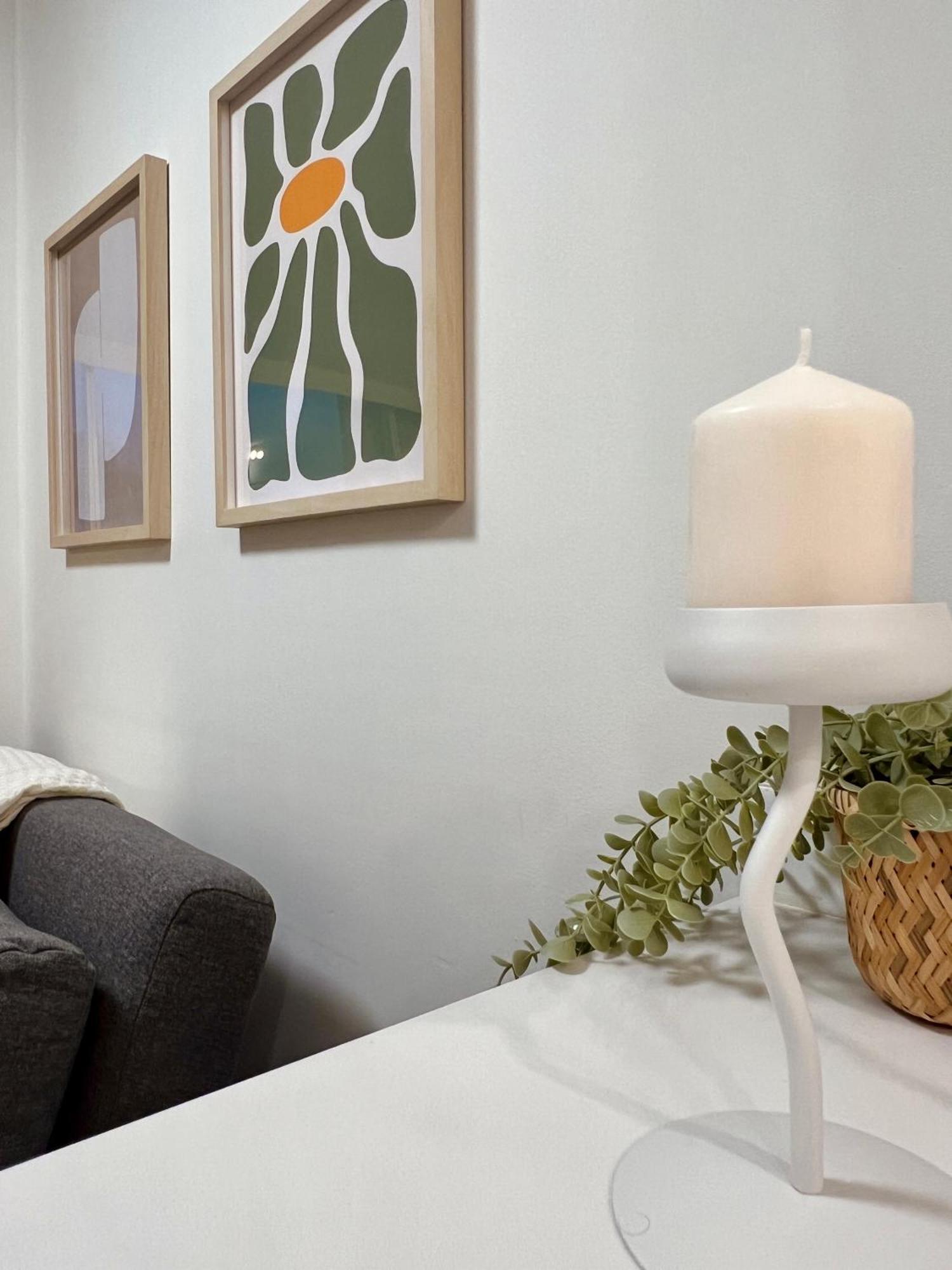 Stunning Skyline Views In A Cozy And Stylish Abode Apartment แวนคูเวอร์ ภายนอก รูปภาพ